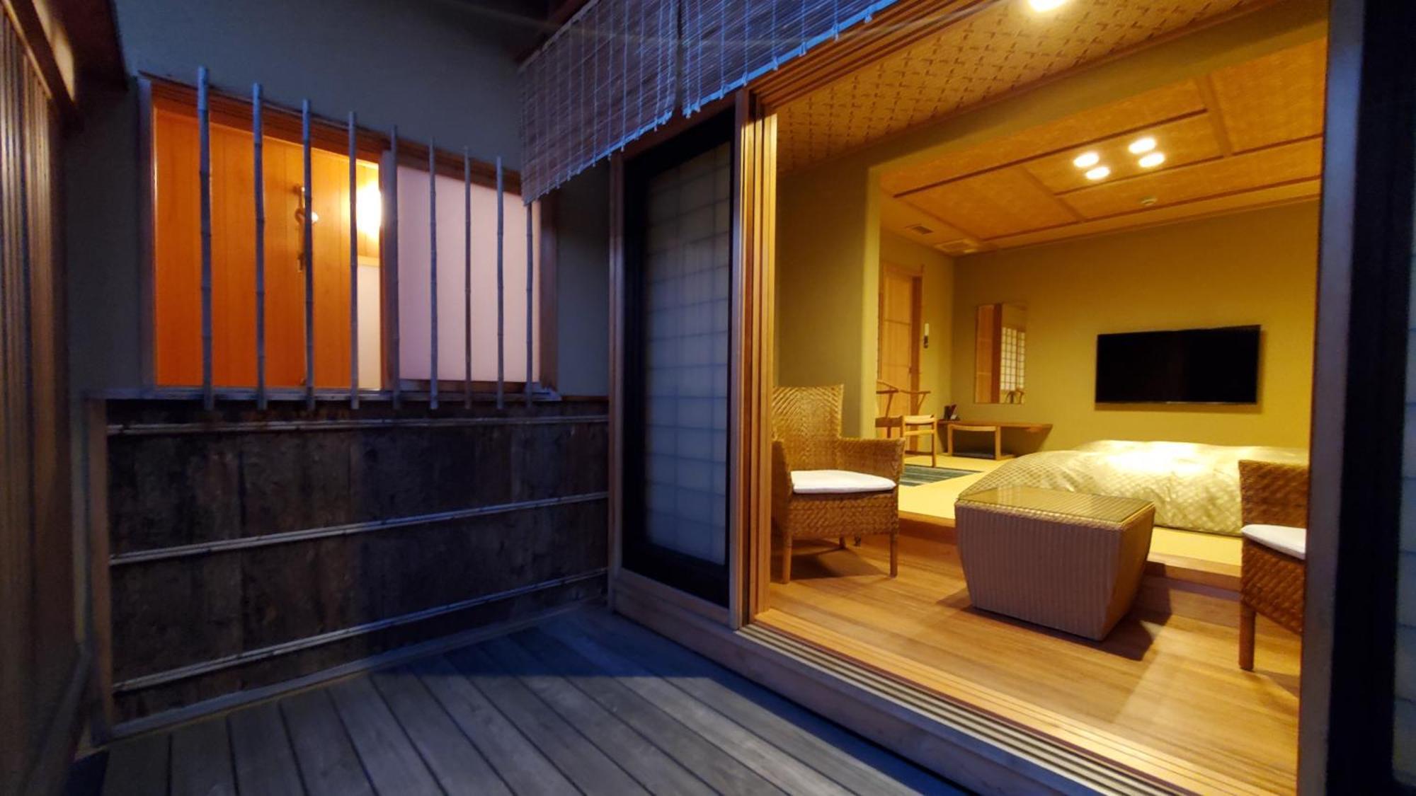 Отель Itsukushimahigashimonzen Kikugawa Хацукаити Экстерьер фото