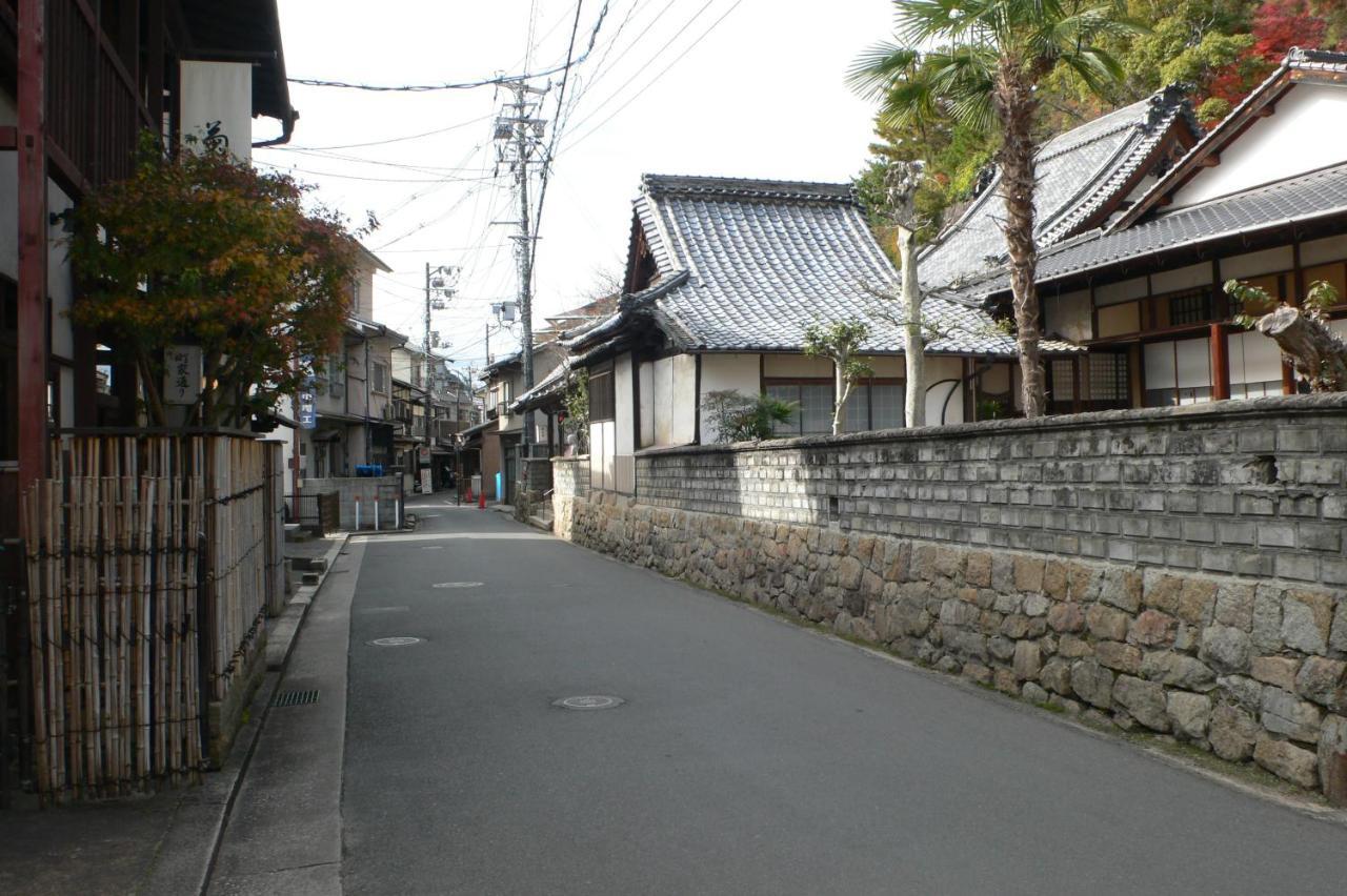 Отель Itsukushimahigashimonzen Kikugawa Хацукаити Экстерьер фото